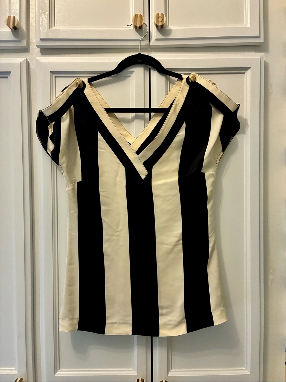 Loeffler Randall Black & Cream Vertical-Stripe V-Neck Top